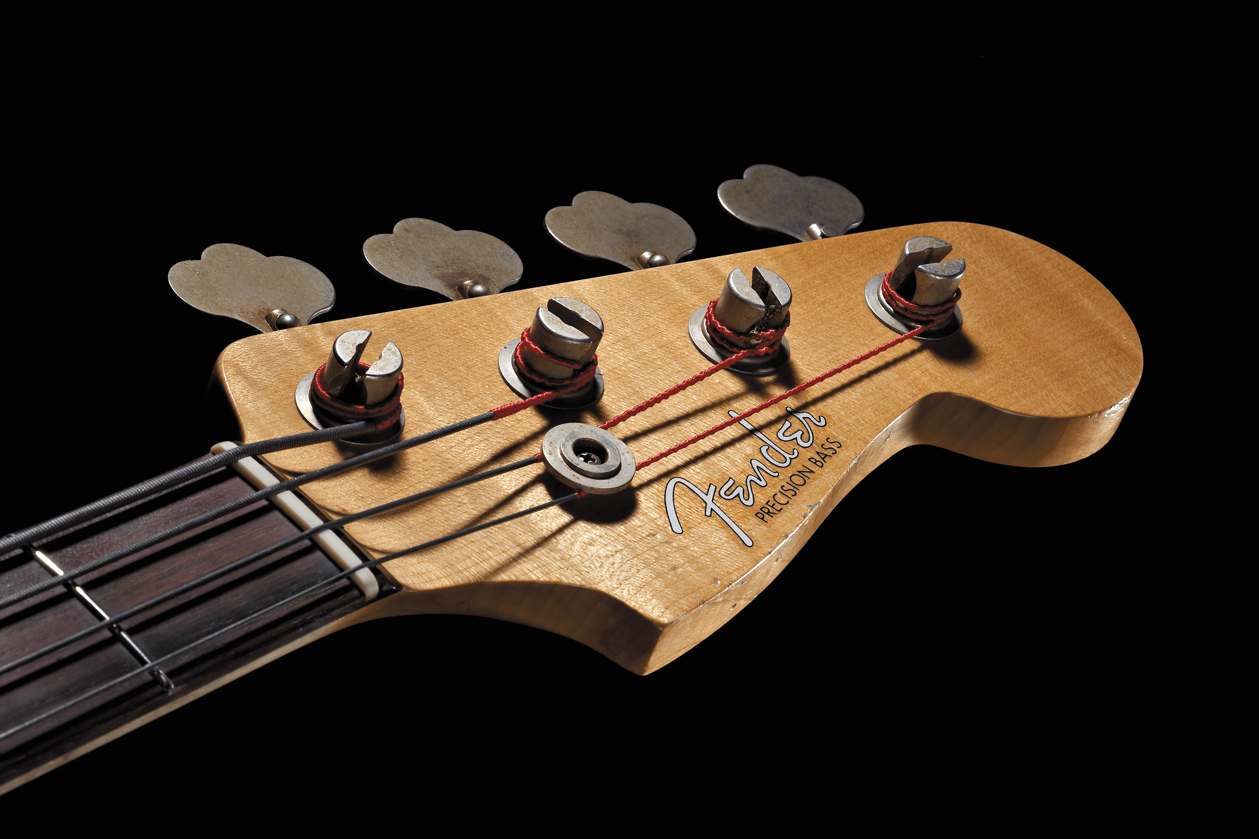 Pino Palladino Signature Precision Bass® 2 Pino Palladino Signature Precision Bass®